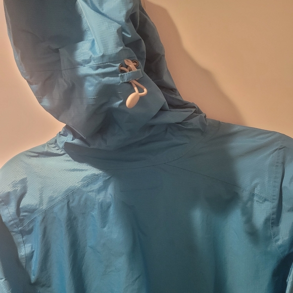 Patagonia Rain Jacket small - Picture 4 of 5